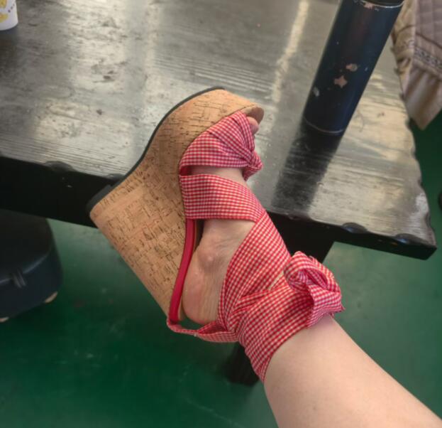 Sweet Pink White Plaid Silk We - Cork Wedge Sandal ulasan dan harga